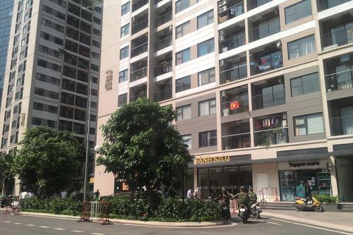 Xuất hiện ca dương tính SARS-CoV-2, Hà Nội phong tỏa một tòa chung cư Vinhomes OceanPark