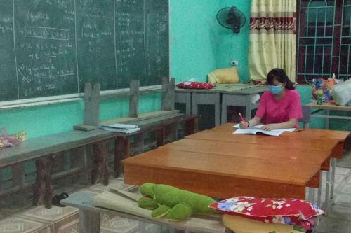 Cô trò trong khu cách ly (Bắc Giang): 59 trái tim chung nhịp đập 'vượt vũ môn'