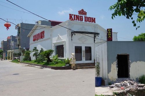 Chủ quán karaoke 'đục tường' đón khách vào 'mở tiệc ma túy'