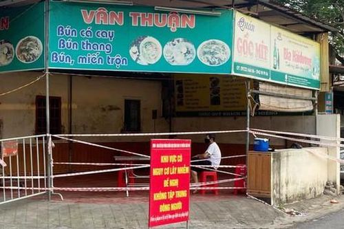 Người phụ nữ ở Hải Dương vượt chốt COVID-19 vào khu phong tỏa bán rượu
