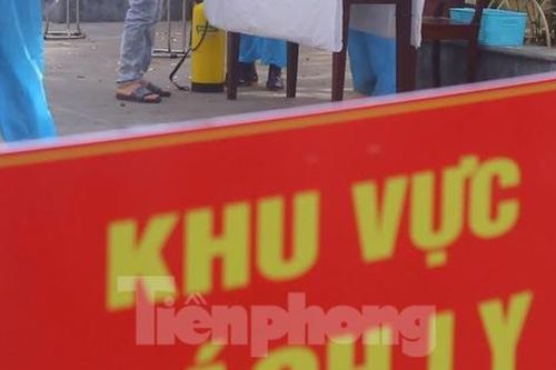 Hà Nội phong tỏa tạm thời tòa Park 9 Times City vì ca nghi mắc COVID-19