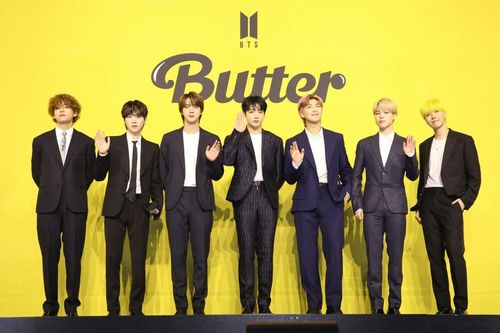 Nhập hội với IU và Brave Girls, BTS trở thành nghệ sĩ nam Kpop đầu tiên đạt All-kill trong năm 2021