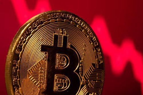 Bitcoin 'bốc hơi' 10% vì cảnh báo mới từ Trung Quốc