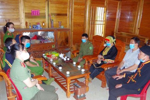 Đẩy mạnh tuyên truyền trong đồng bào dân tộc thiểu số