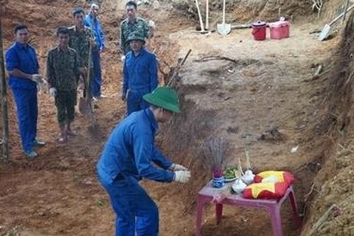Tìm thấy 40 hài cốt liệt sĩ tại chiến khu xưa Ba Lòng