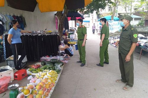 Tăng cường phòng dịch ở chợ truyền thống