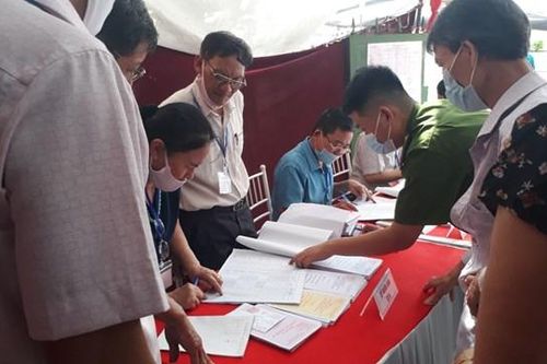 Nam Định: Một số xã, phường có 100% cử tri bỏ phiếu trước 15h