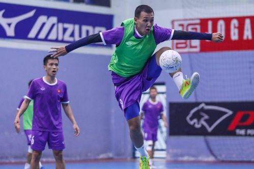 Bốn người hùng World Cup là hy vọng của futsal Việt Nam trước Lebanon