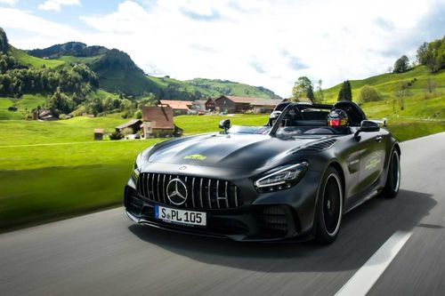 Bussink GT R SpeedLegend - siêu xe không kính chắn gió mạnh 850 mã lực