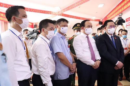 Chủ tịch Quốc hội Vương Đình Huệ: Huyện Đông Anh đã chuẩn bị chu đáo cho công tác bầu cử