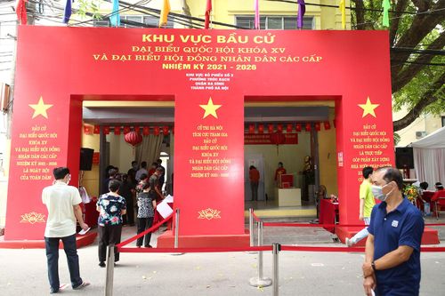 Khi nhân dân tham gia xây dựng chính quyền của chính mình