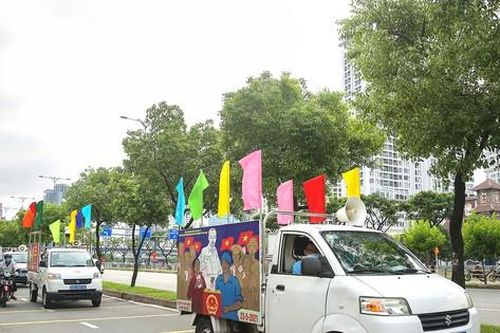 Cả nước nô nức vào ngày hội lớn