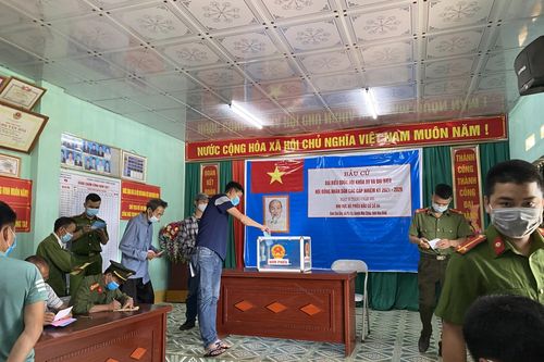 Hòa Bình: Mong học sinh đến trường nhiều hơn nữa