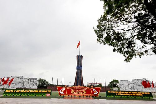 Sinh viên Đại học Thái Nguyên vinh dự thực hiện quyền, nghĩa vụ công dân