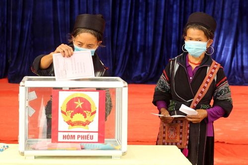 Thành phố Lào Cai: 94% cử tri hoàn thành nghĩa vụ bầu cử