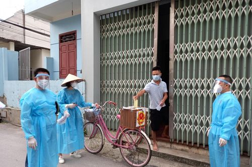Bắc Giang: Đến 19h giờ, tỷ lệ cử tri đi bầu cử đạt 97,8%