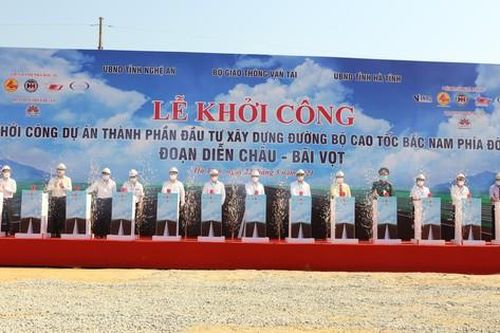 Khởi công dự án cao tốc Diễn Châu - Bãi Vọt với tổng đầu tư hơn 11 nghìn tỷ đồng