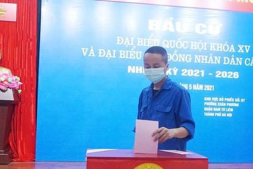 Hơn 2 nghìn cử tri tại Trại tạm giam số 1 Hà Nội bỏ phiếu bầu cử
