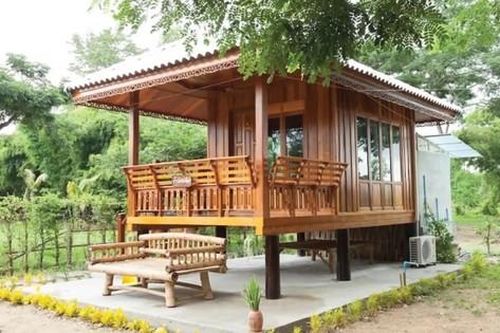 Căn nhà gỗ nhỏ hòa mình với thiên nhiên đẹp hút mắt