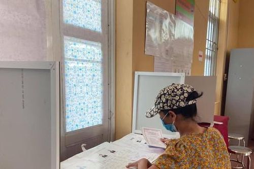 Hà Nội: Ngày hội bầu cử ở xã Đồng Tâm