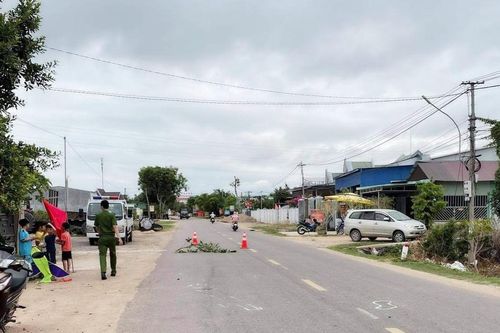 Va chạm với xe máy kéo, 1 người tử vong