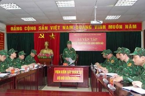 Tự hào Kiểm sát viên mang quân hàm xanh