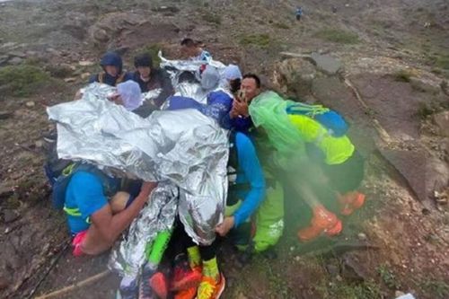 Trung Quốc: Giải chạy việt dã gặp thời tiết cực đoan, 21 người chết, 8 bị thương