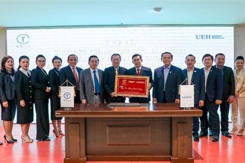 C.T Group ký hợp tác chiến lược với đại học Kinh tế TP.HCM