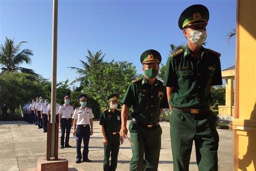 Huyện đảo Cồn Cỏ: 100% cử tri hoàn thành việc bỏ phiếu