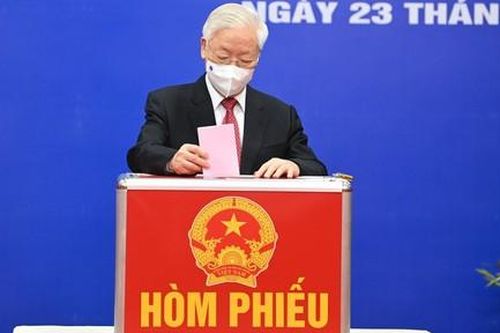 Tổng Bí thư Nguyễn Phú Trọng: Mong các đại biểu hết lòng vì nước, vì dân
