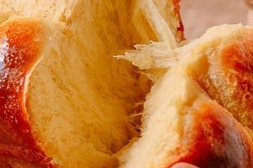 Có nồi chiên không dầu mà chưa thử mang ra làm bánh mì hoa cúc thần thánh thì thật thiếu sót lắm chị em ơi!
