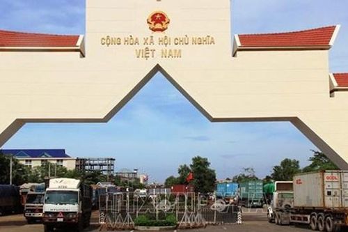 'Đi đường' chính ngạch, hạn chế rủi ro