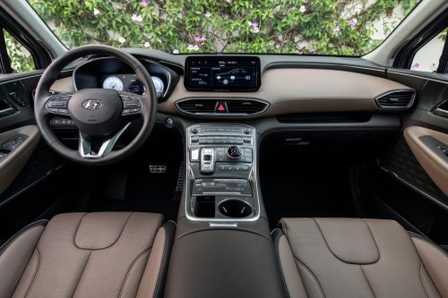 5 mẫu xe phổ thông có nội thất đẹp nhất năm 2021