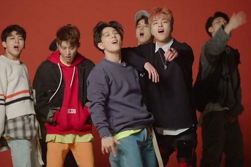 Thành tích khủng của hit quốc dân 'Love Scenario' vừa đạt mốc 500 triệu view