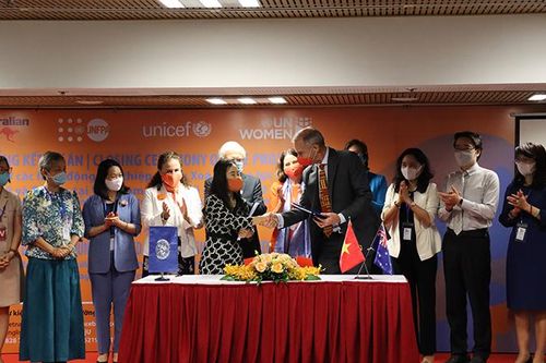 9,5 triệu AUD hỗ trợ xóa bỏ bạo lực với phụ nữ, trẻ em