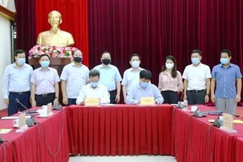 Ký kết hợp đồng về quản lý, bảo trì kết cấu hạ tầng đường sắt quốc gia