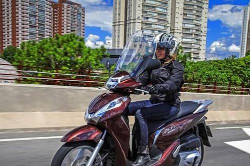 Honda triệu hồi SH300i tại Việt Nam