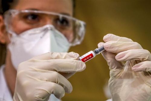 Chuyên gia y tế Mỹ kêu gọi điều tra nguồn gốc của virus SARS-CoV-2
