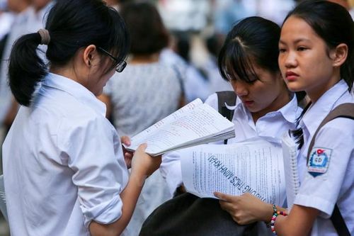 Hơn 7.700 học sinh Hà Nội sẽ cạnh tranh vào lớp 10 trường chuyên