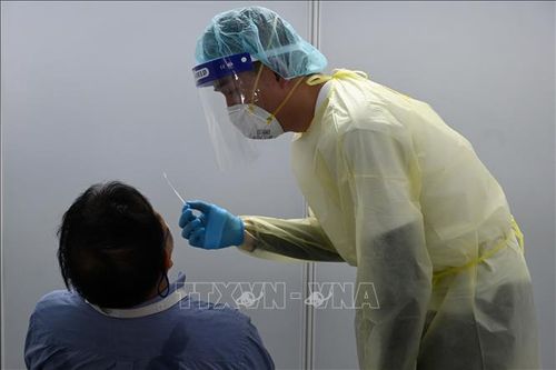 Singapore phê duyệt xét nghiệm SARS-CoV-2 qua hơi thở cho kết quả trong 1 phút