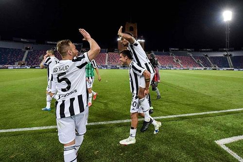 Vòng 38 Serie A: Juventus lách khe cửa hẹp vào top 4; AC Milan giành ngôi Á quân