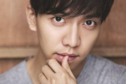 Dân mạng nháo nhào trước tin Lee Seung Gi đã hẹn hò 1 năm: Bạn gái từng là nữ phụ trong 'Hwarang'