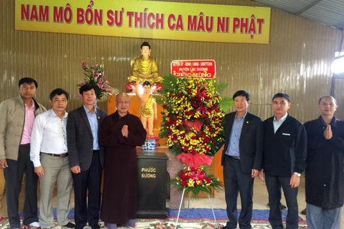Lạc Dương: Thăm, chúc mừng Đại lễ Phật đản