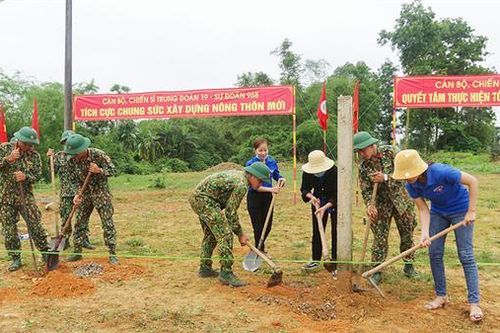 Điểm sáng trong học tập và làm theo Bác