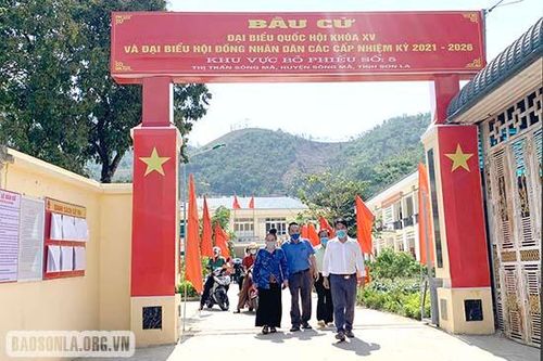 Ngày hội non sông