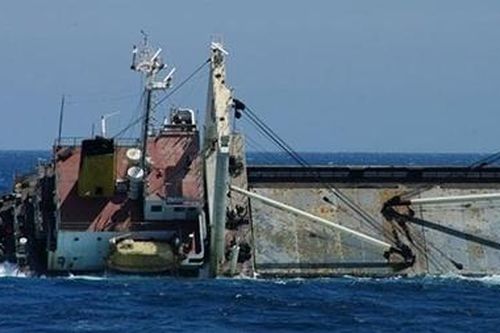 Nghi vấn tàu chở hàng Triều Tiên chìm ngoài khơi Nhật Bản