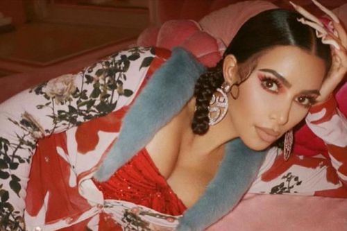 Kim Kardashian xúc phạm văn hóa Ấn Độ?
