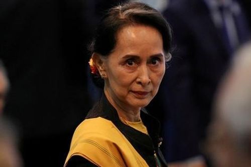 Myanmar: Bà Aung San Suu Kyi xuất hiện tại tòa