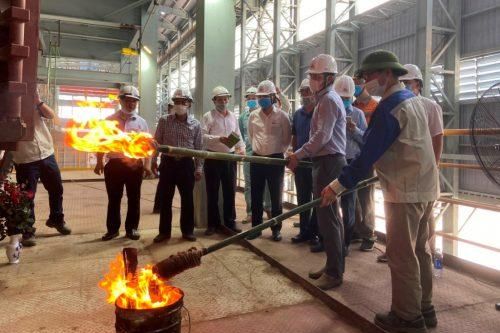 Lào Cai: Khai hỏa lò nấu luyện sten đồng công suất 30.000 tấn/ năm