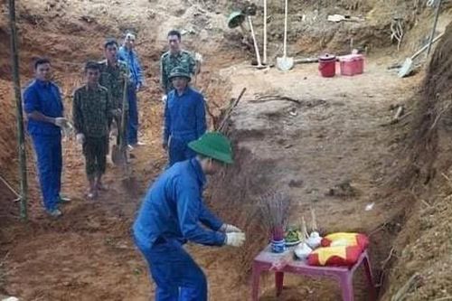 Tìm thấy 40 hài cốt liệt sĩ ở chiến khu xưa Ba Lòng
